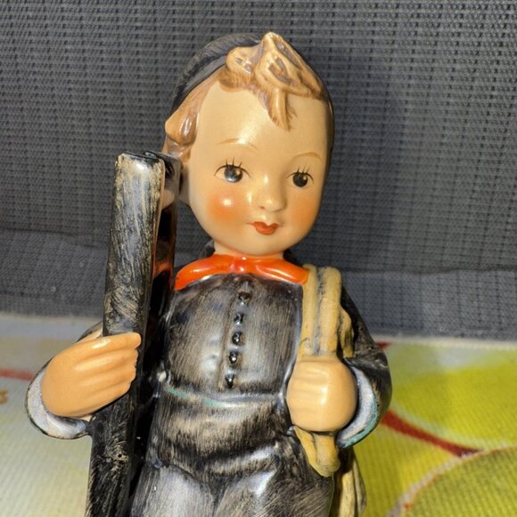 goebel hummel figurine # 12/1 CHIMNEY SWEEP large 6.00" tall TMK 2 FULL BEE - Picture 4 of 6